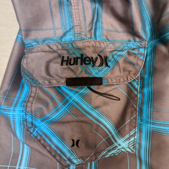 EUC - Hurley board shorts - Picture 3 of 3